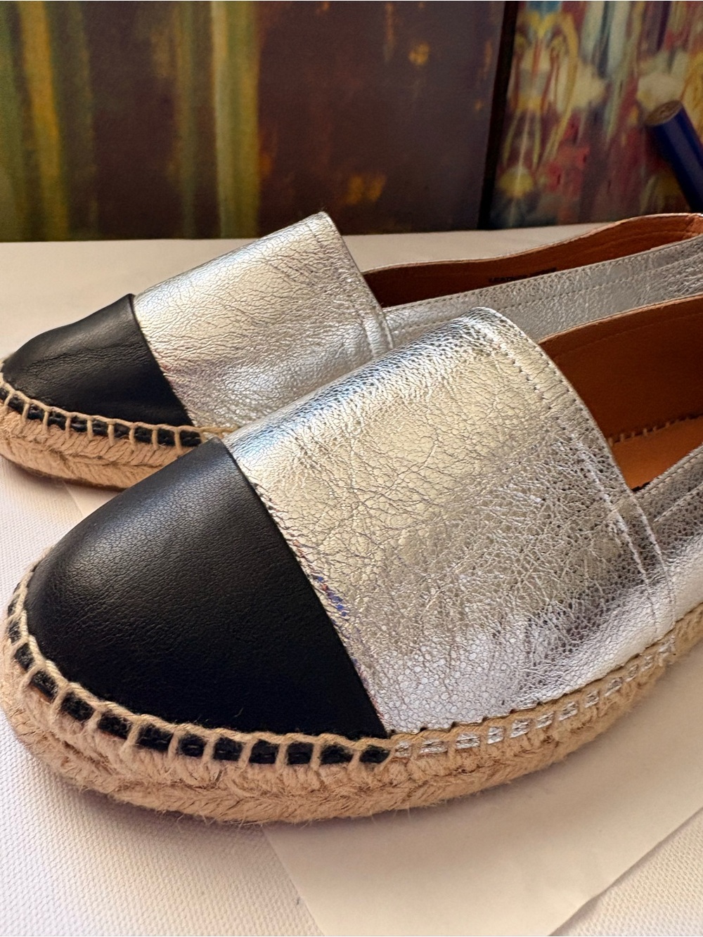 Jutelia Metallic Silver and Black Espadrille Slip-On Flats - Size 39 (US 8.5)